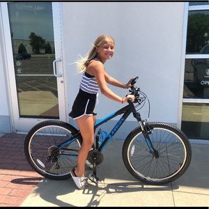 Meet your Posher, Madison